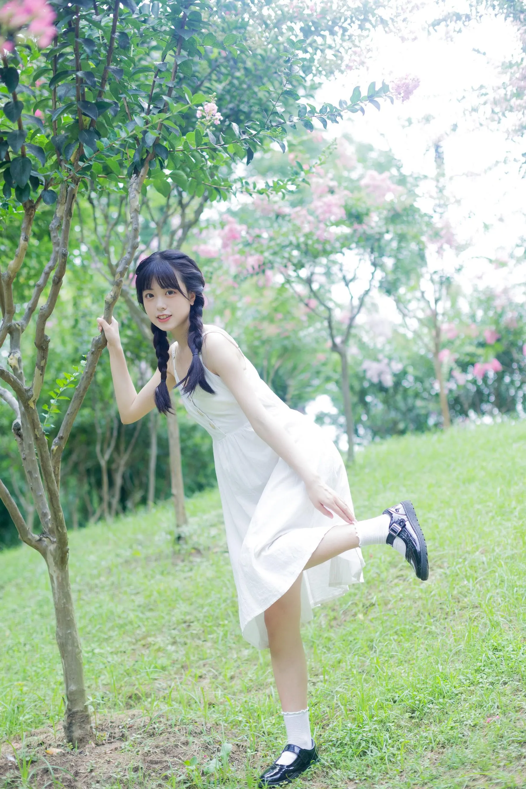 [YITUYU艺图语]2022.08.15 漫山遍野 可爱泡泡呀 [28P]插图6